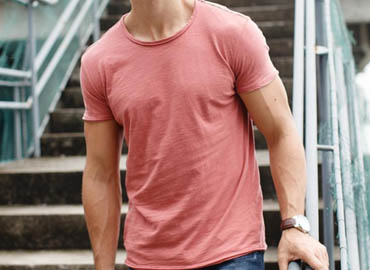 Round Neck T-shirts